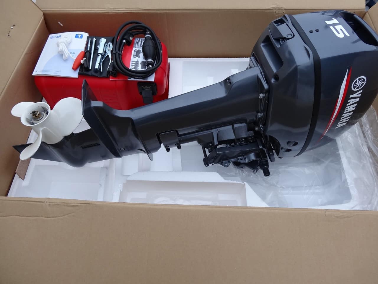 Yamaha 15HP 2-Stroke Enduro Outboard Engine (Long Shaft) - Image 5